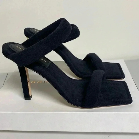 Good American Shoes - Good American black terry women’s heels size 10.5